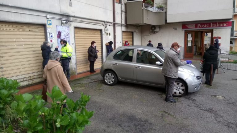 Pellezzano: distribuzione di mascherine alle persone anziane