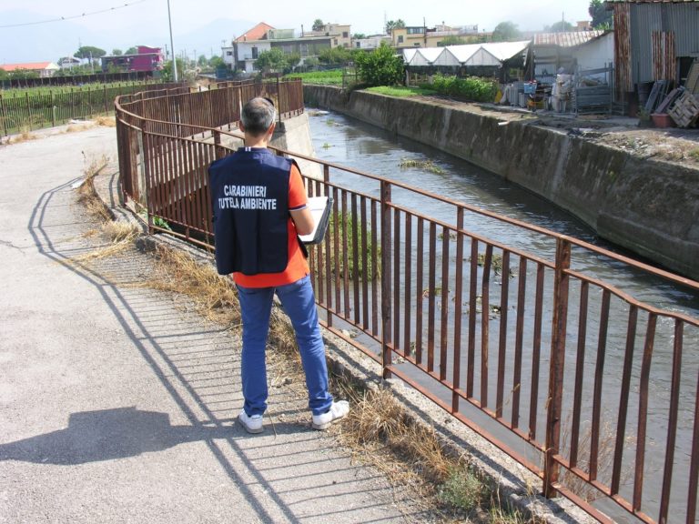 Fiume Sarno, incessanti i controlli del NOE: 12 denunciati