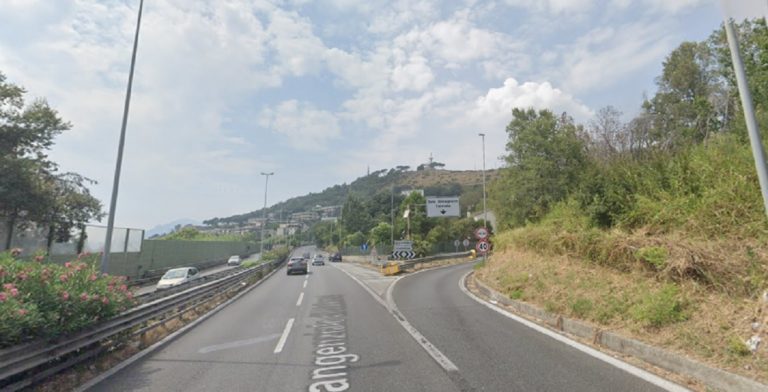 Salerno: incidente in tangenziale all’uscita di Pastena