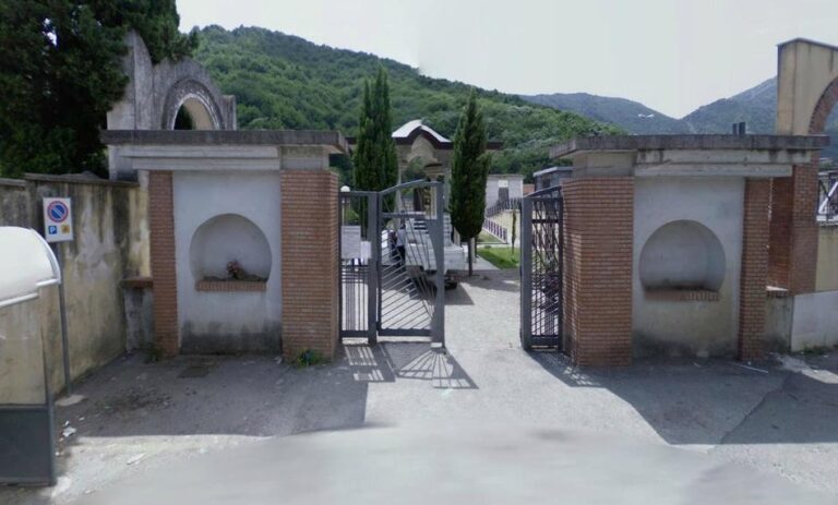 Baronissi, niente più scaglionamenti per le visite al Cimitero