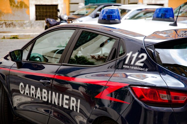 Mercato San Severino: un uomo tenta il suicidio e viene salvato dai Carabinieri