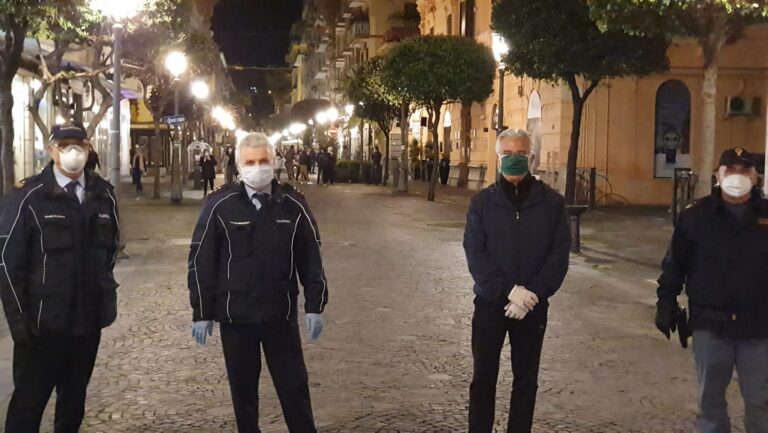 Salerno, “Fase 2”: ora controlli serrati e sanificazioni