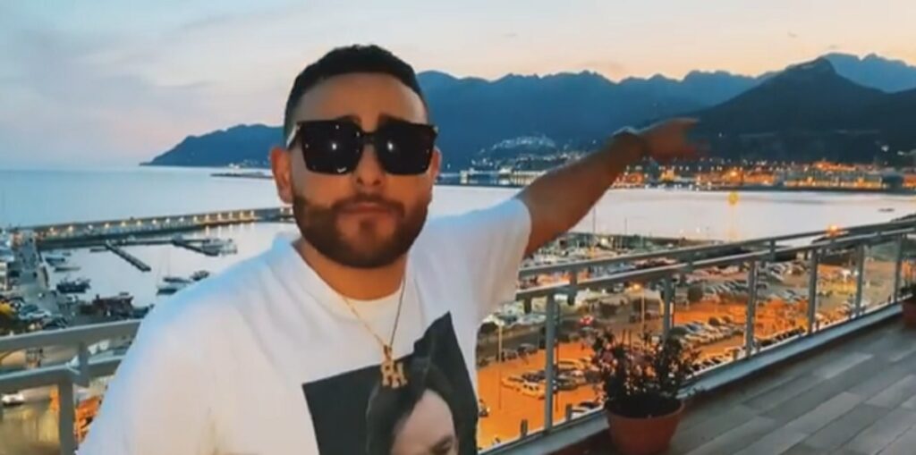 Rocco Hunt esce il nuovo singolo “A vita senz’e te (me fa paura