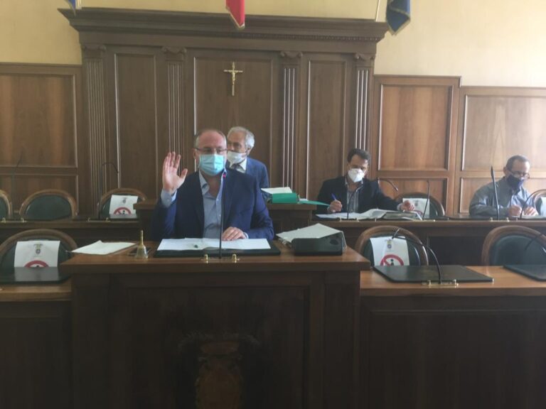 Salerno, si è tenuto oggi il Consiglio provinciale a Palazzo Sant’Agostino