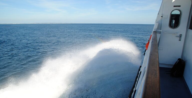 “Vie del Mare”, collegamenti tra 27 porti da Napoli al Cilento