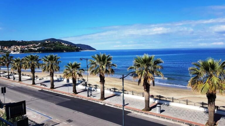 Agropoli, chiusura serale del lungomare San Marco al traffico