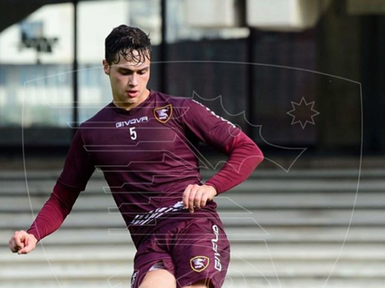 Salernitana: Valerio Mantovani rinnova il contratto con i granata