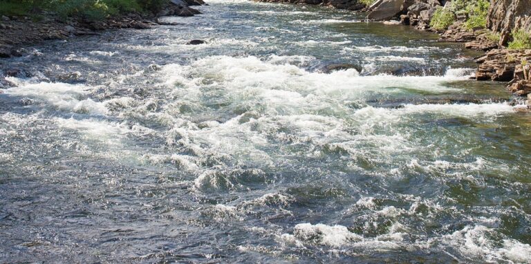 Svuotamento della condotta e innalzamento del livello del torrente Mariconda