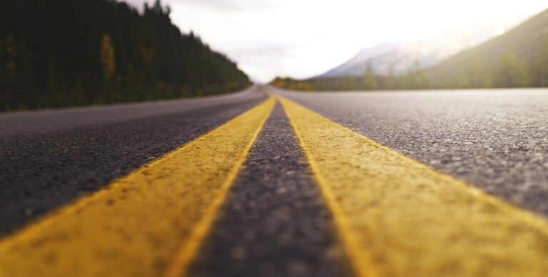 Lavori di pavimentazione lungo l’autostrada A3: chiuso un tratto