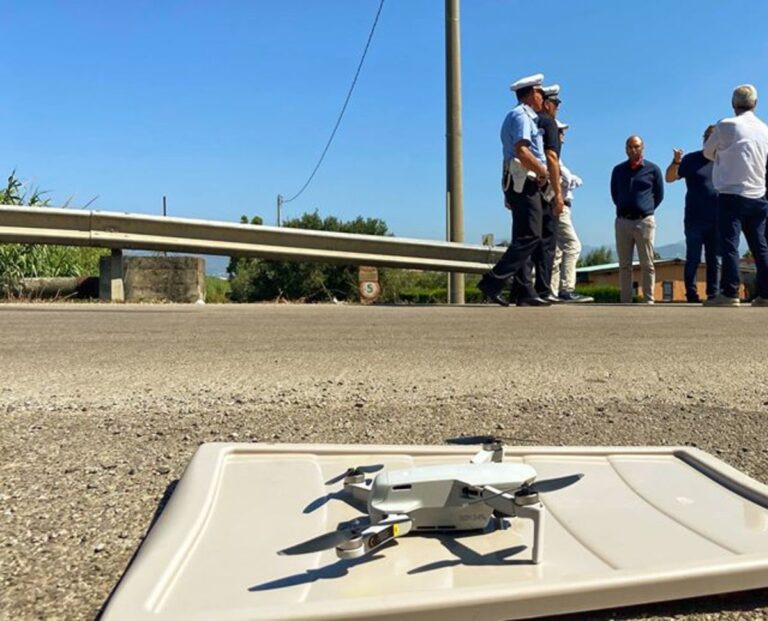 Pontecagnano, controlli in litoranea con il drone per gli sversamenti illegali