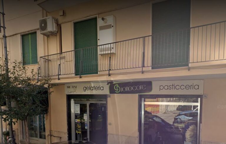 Salerno, gelateria Buonocore: “Abbiamo chiuso per tutelare i clienti”