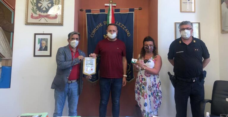 Pellezzano, donato un saturimetro al Comune dal Rotary Club Salerno