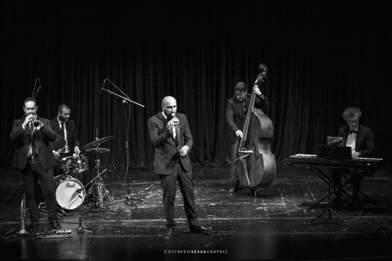 Vietri in Scena, il concerto de The Caponi Brothers – Swing & Soda”