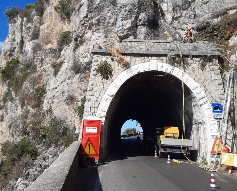 Costiera Amalfitana, messi in sicurezza i costoni a Punta Giobbe e Lido di Praia