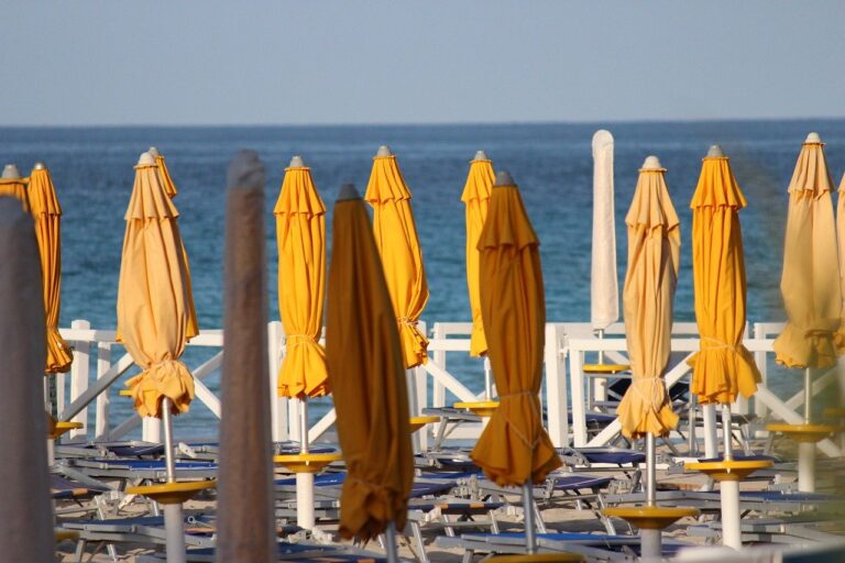 Pisciotta, liberata spiaggia da lido abusivo