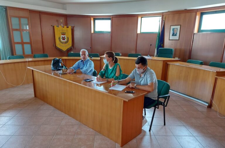 Roccapiemonte, incontro al Comune per la questione Villa dei Fiori