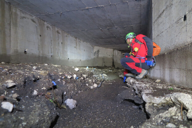 Sarno, Soccorso Alpino e Speleologico Campania ispeziona “alveo tombato”