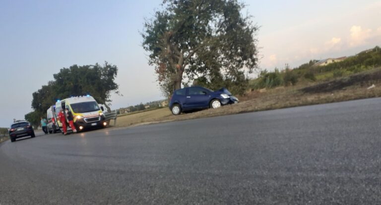 Cilento, incidente tra Capaccio e Matinella. Un ferito