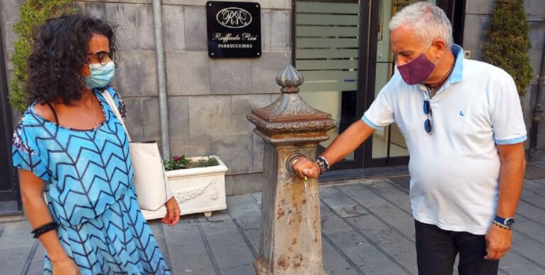 Roccapiemonte, installati pulsanti per la corretta erogazione su tutte le fontane pubbliche