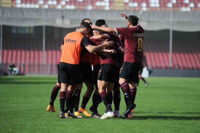 Salernitana, pronta la sfida al Vicenza: 25 convocati da Castori