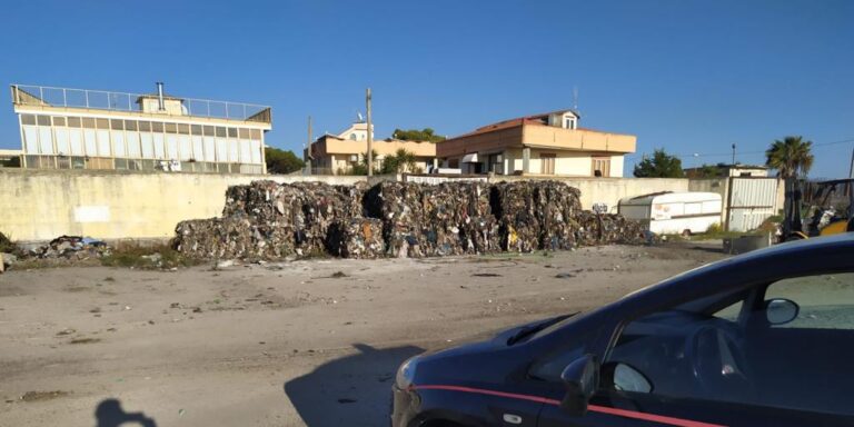 Pontecagnano, deposito illecito di ecoballe: sequestri e due denunce