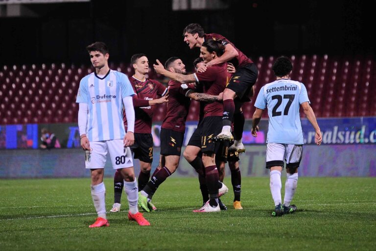 Salernitana, Entella ko e prima per una notte: la photogallery