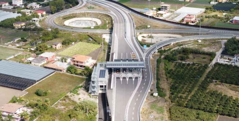 Angri, aperto al traffico il nuovo svincolo autostradale