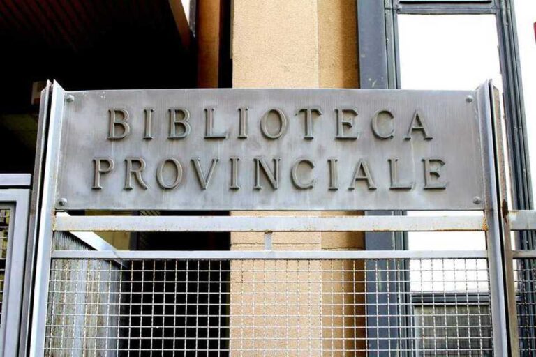 La Biblioteca provinciale di Salerno riapre alla consultazione