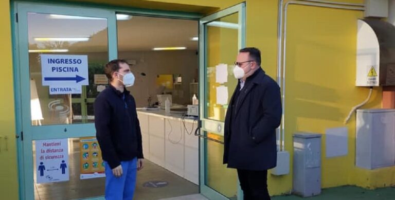 Il sindaco di Pellezzano in visita alla sede USCA di Salerno