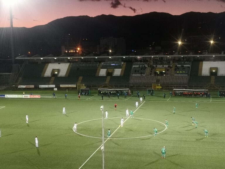 Avellino-Cavese 1-0: aquilotti in crescita ma sconfitti, decide Adamo