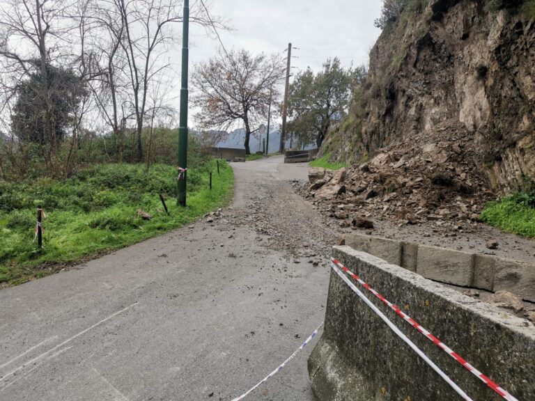 Cava de’ Tirreni: ripristinata la chiusura della strada in località Petrellosa