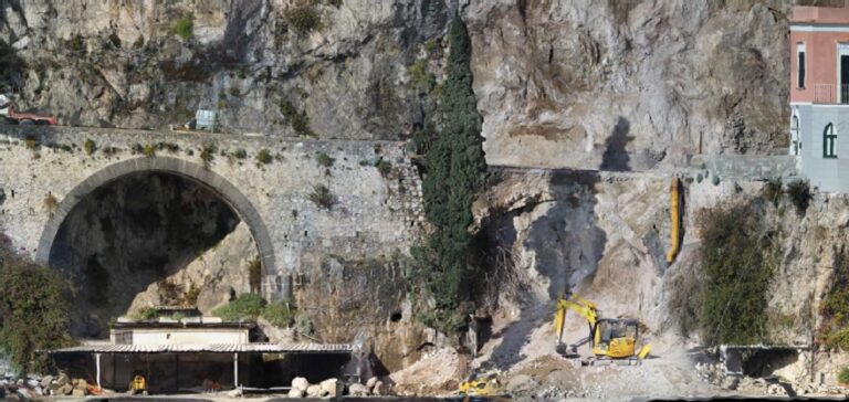 Frana ad Amalfi: 4 milioni di euro per la messa in sicurezza