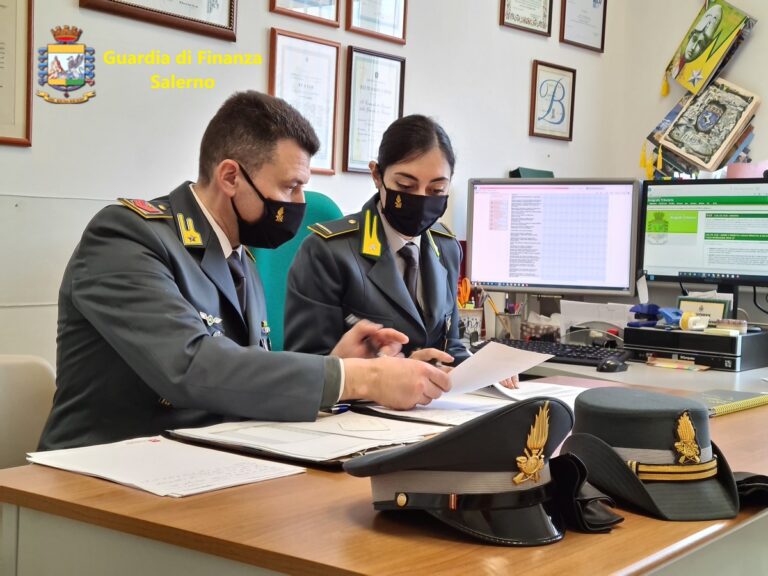 Salerno, bancarotta fraudolenta: arrestati due imprenditori