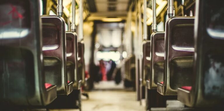 Giffoni Valle Piana: trasporto scuola, nuovi autobus contro il Covid