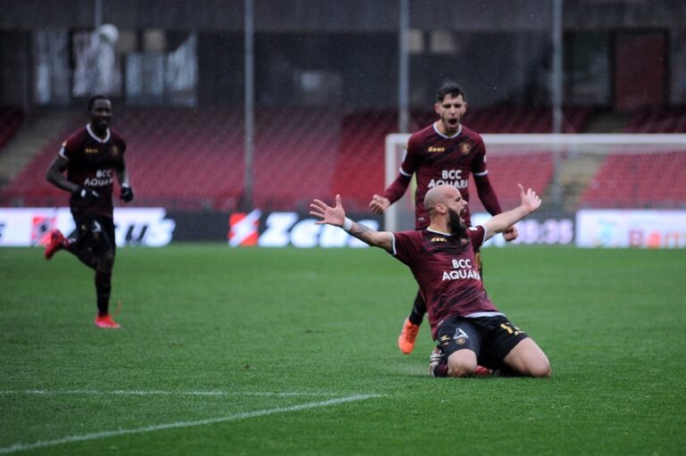 Salernitana-Vicenza 1-1: tante occasioni ma poca concretezza per i granata