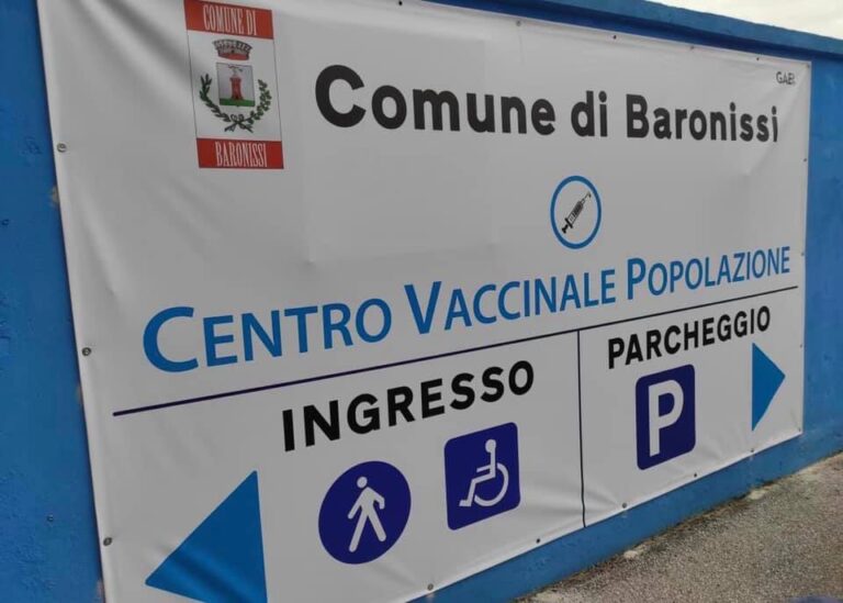 A Baronissi manca il vaccino. Sospese le vaccinazioni, in attesa delle forniture