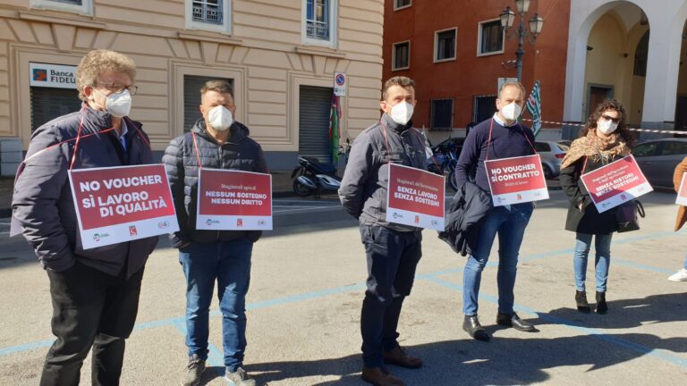 Salerno, lavoratori agricoli in protesta: “Modifiche al Decreto Sostegni”