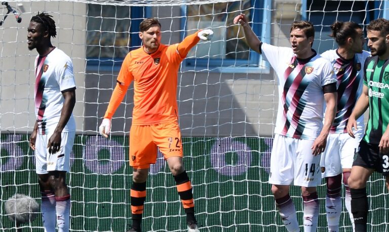 Salernitana, in porta arriva Sepe dal Parma. Quale futuro per Belec?