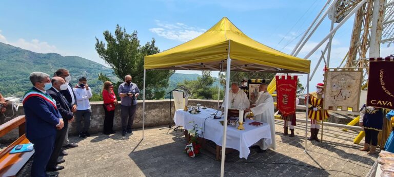 Cava de’ Tirreni festeggia il Santissimo Sacramento: in serata i fuochi