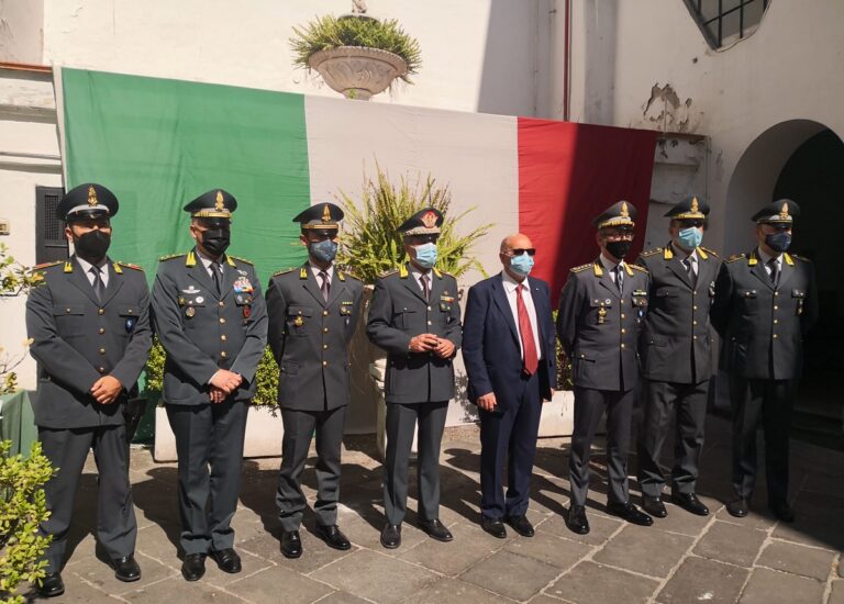 Salerno, consegnate stamane le onorificenze ”al Merito della Repubblica Italiana”