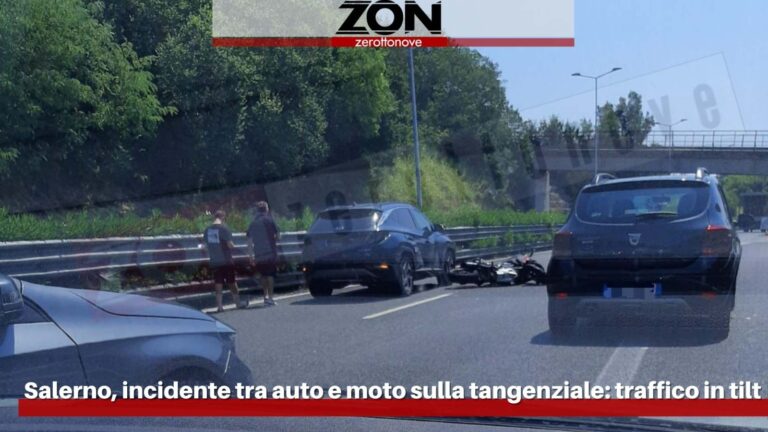 Salerno, incidente tra auto e moto sulla tangenziale: traffico in tilt