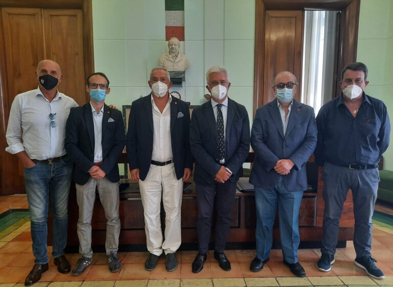 Salerno, il Sindaco incontra l’associazione Salernitani DOC