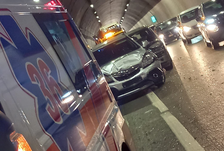 Incidente stradale a San Mango Piemonte: 4 le auto coinvolte