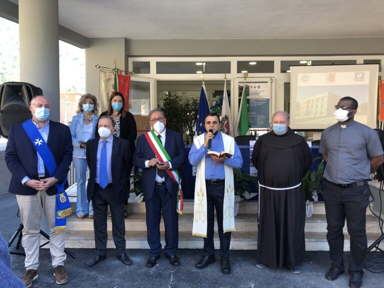 Bracigliano, inaugurata la Scuola Secondaria di Primo Grado “Filzi”