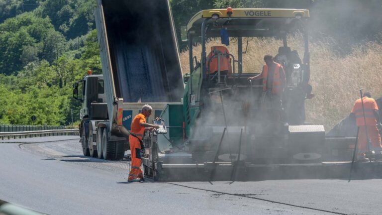 Caggiano, lavori di rifacimento pavimentazione della SP 442