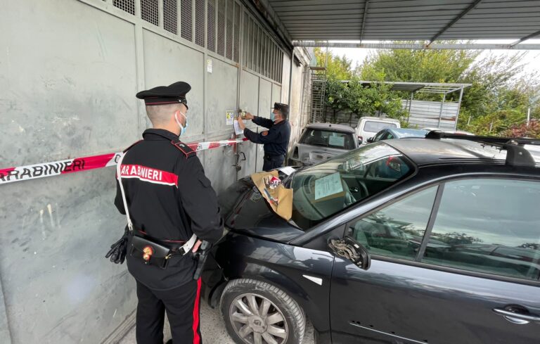 San Cipriano Picentino, sequestrata un’autocarrozzeria abusiva