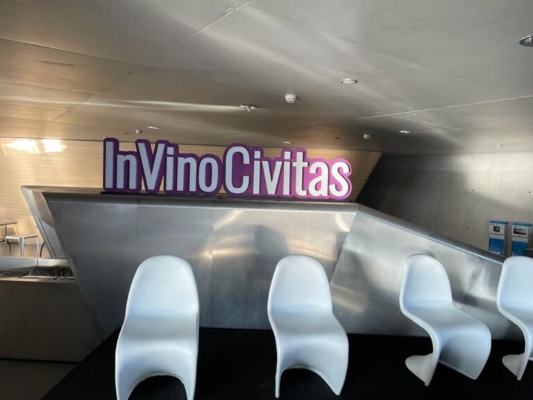 Salerno, domani il taglio del nastro di “In Vino Civitas”