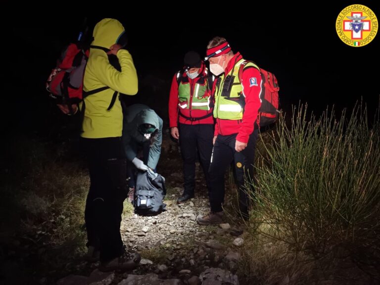 Monte Mai, 3 ragazzi recuperati dal Soccorso Alpino