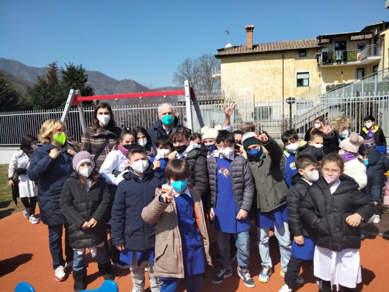 Baronissi, inaugurato il nuovo parco giochi ad Aiello