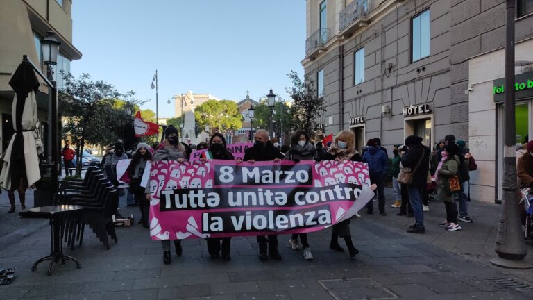 Salerno, corteo in memoria di Anna Borsa